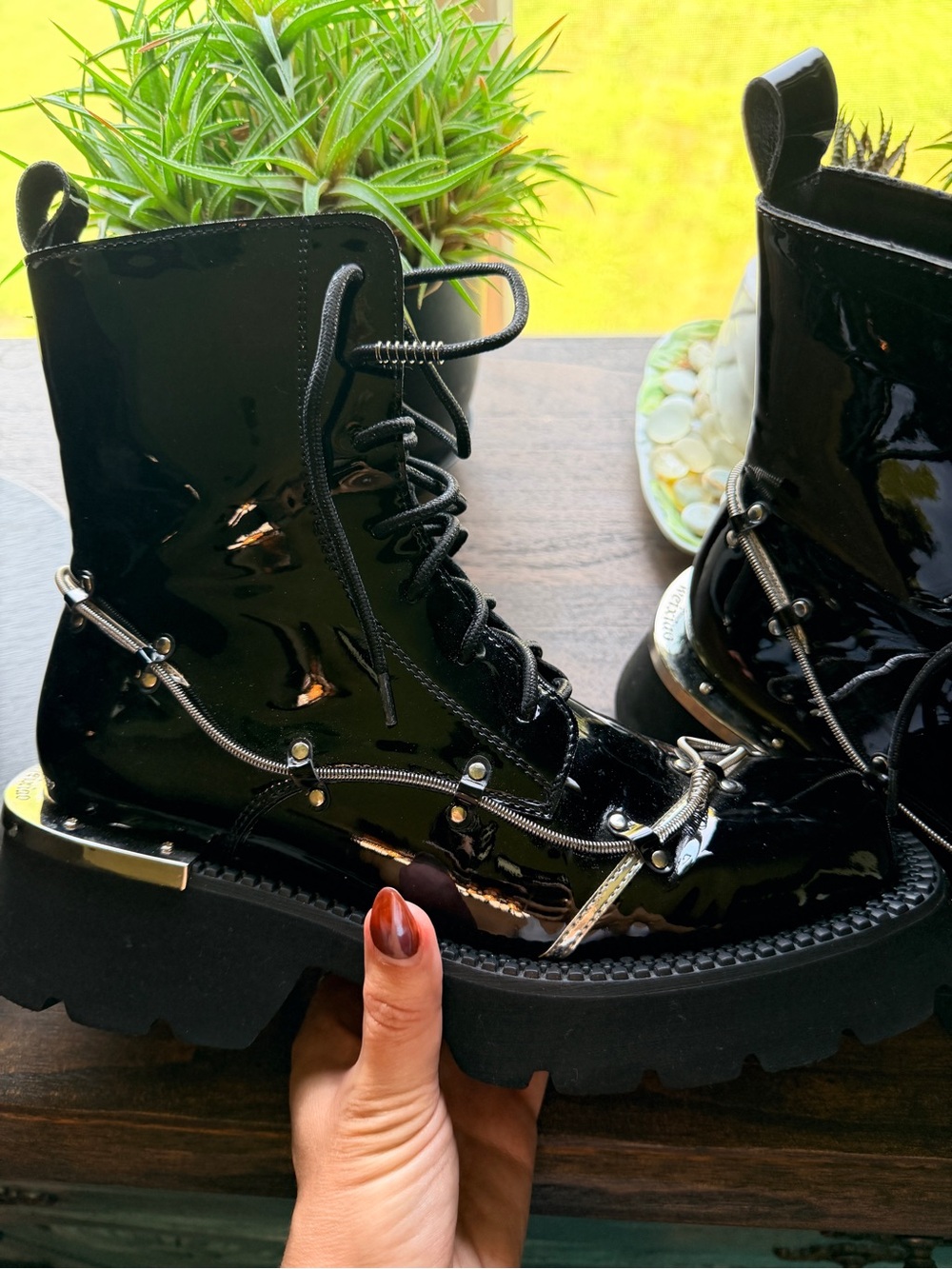 Black Patent Lace-Up Platform Frankenstein Combat Boots - Women - Picture 4 of 8
